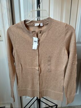 GAP Women's Camel Crewneck Button-Front Cardigan